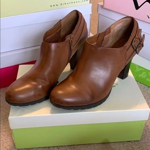 White Mountain Booties